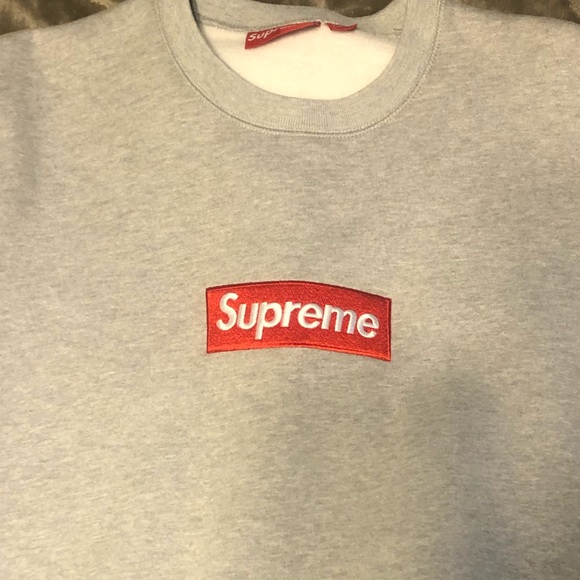 Supreme FW15 Heather Grey Crewneck Size L - Picture 1 of 6
